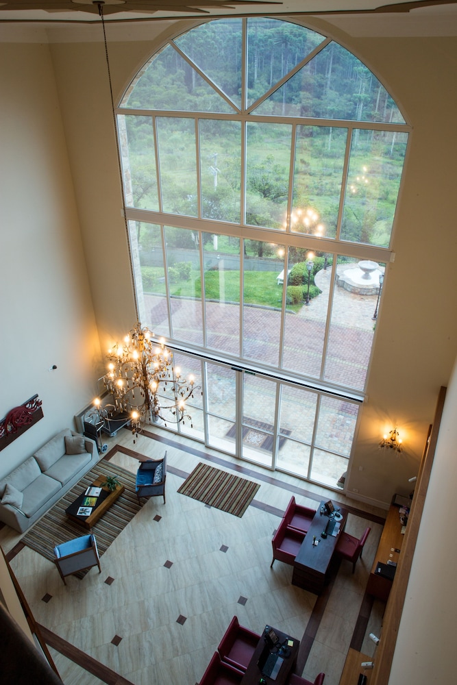 Carballo Hotel & SPA in Campos Do Jordao, Brasil