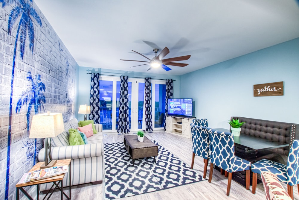 Laketown Wharf Resort by Aneliya's Rentals - photo 606