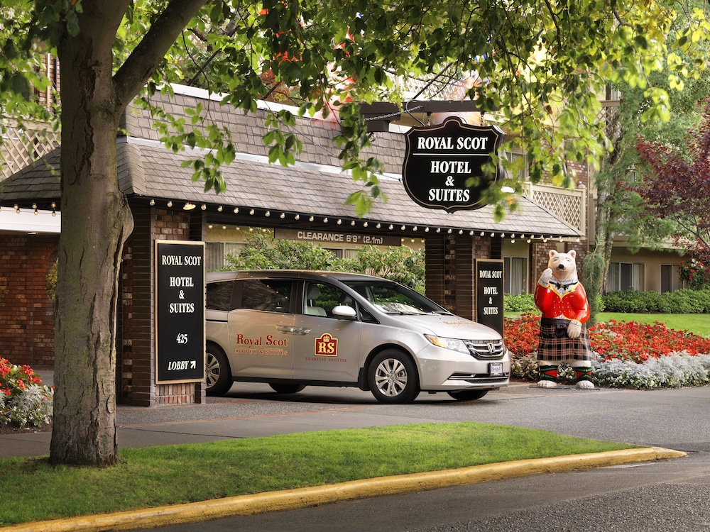 Royal Scot Hotel & Suites