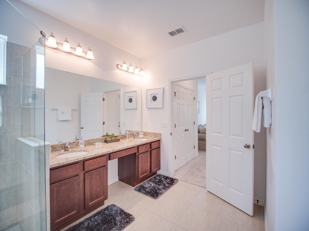 Blissful Retreat 6 Bedrooms - photo 37
