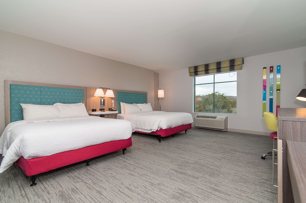 Hampton Inn Norwich - photo 20