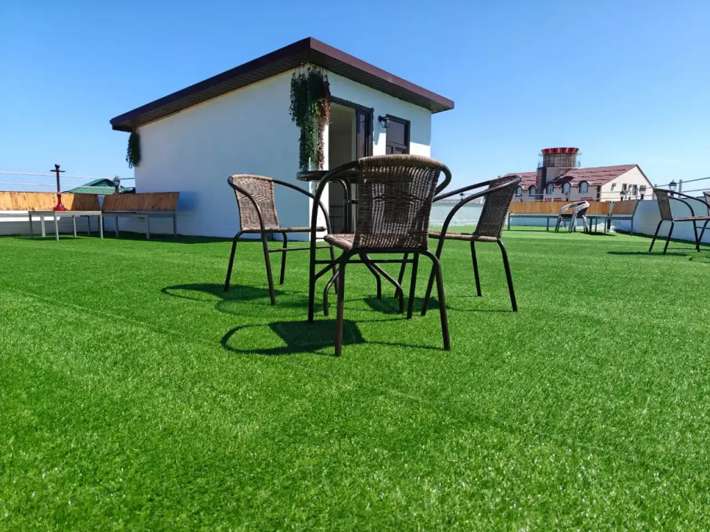 Granat Hotel - carbon neutral hotel in Derbent