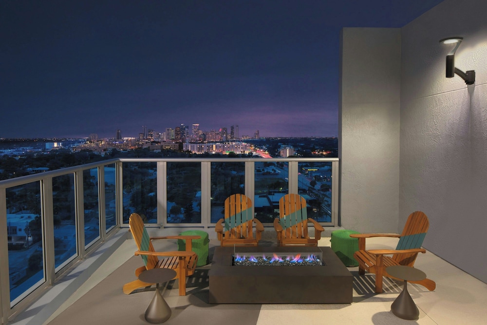 Aloft Fort Lauderdale Airport - photo 38