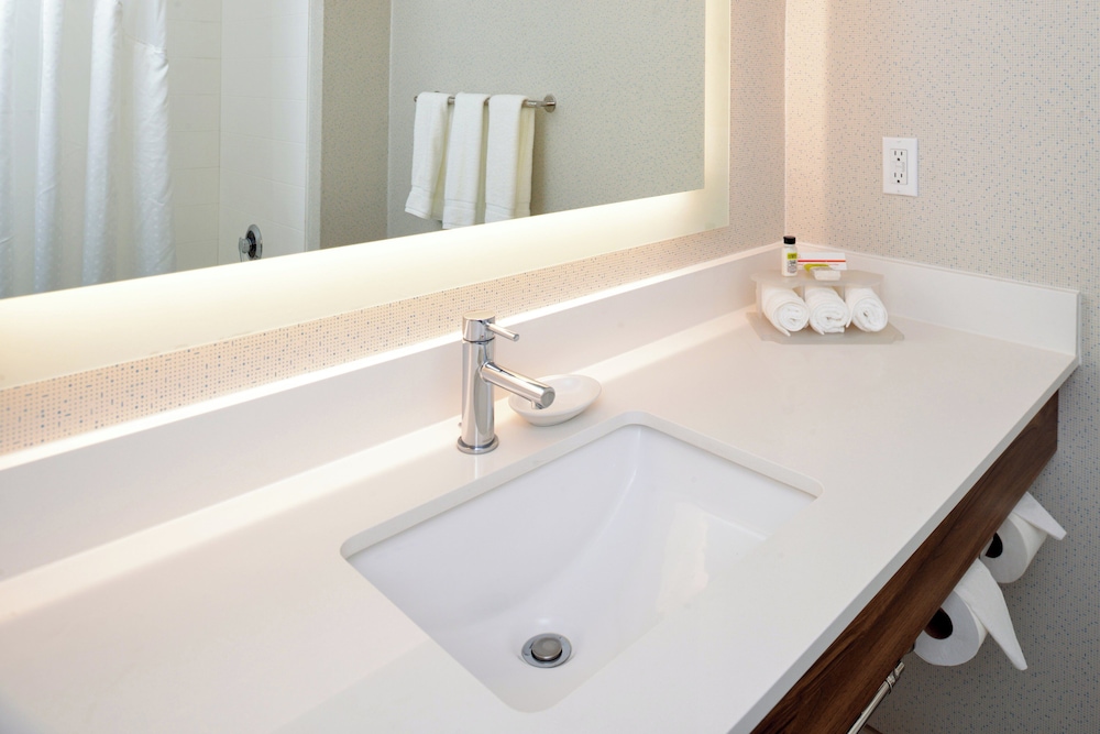Holiday Inn Express Lodi - photo 19