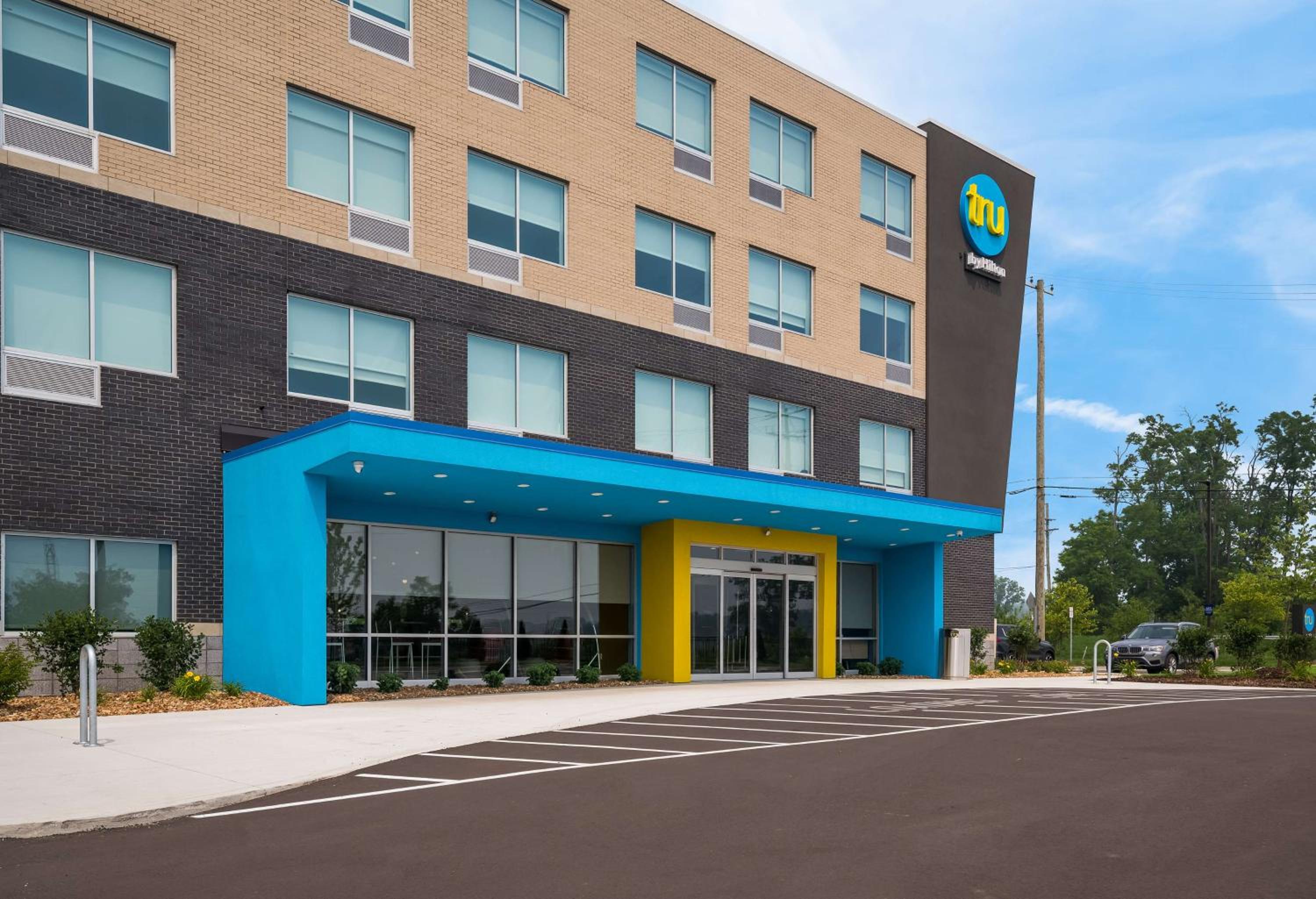 Tru by Hilton Novi Detroit - photo 11