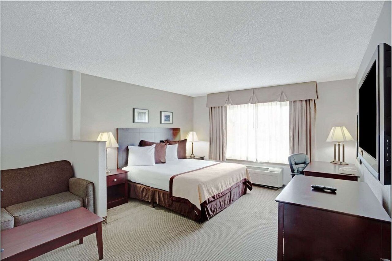 Baymont by Wyndham Reno - photo 9