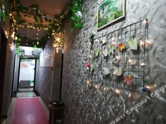 Yixin Inn in Fengyi, People's Republic of China