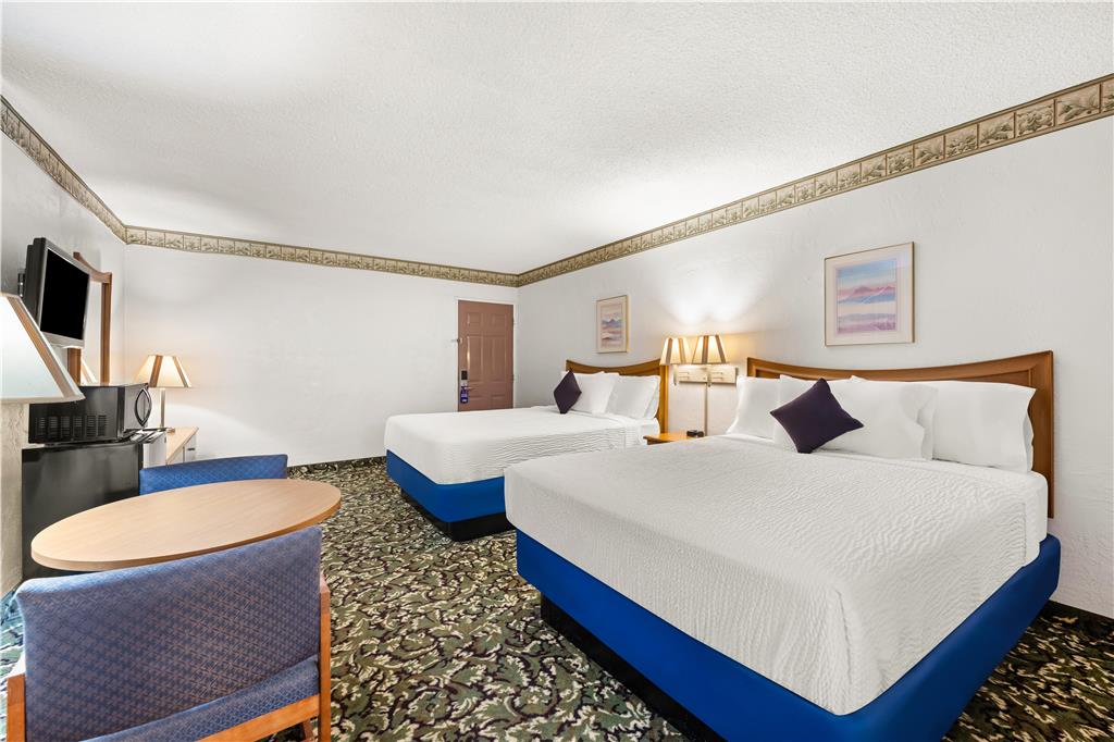 Americas Best Value Inn By Sonesta Pecos - photo 17