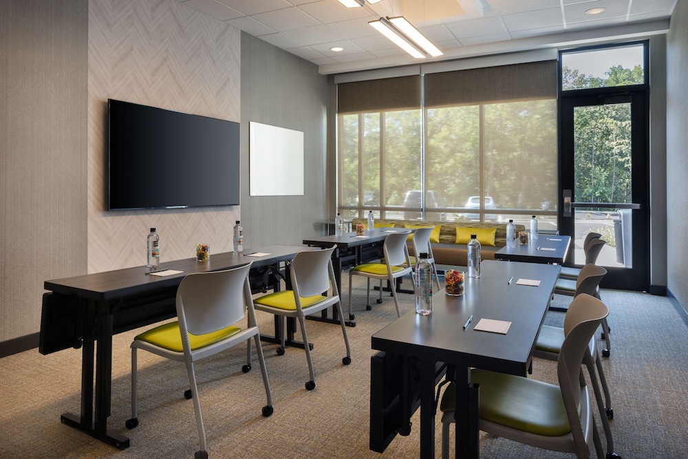 SpringHill Suites by Marriott Bowling Green - photo 27