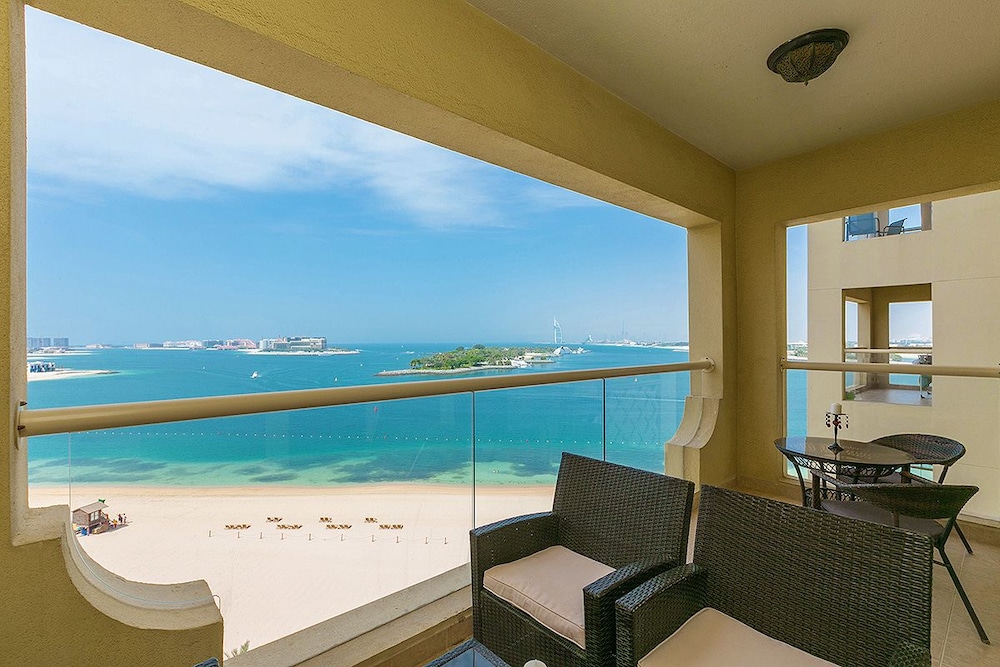 Kennedy Towers Al Dabas — 4-Star Luxury Hotel in Dubai, United Arab Emirates