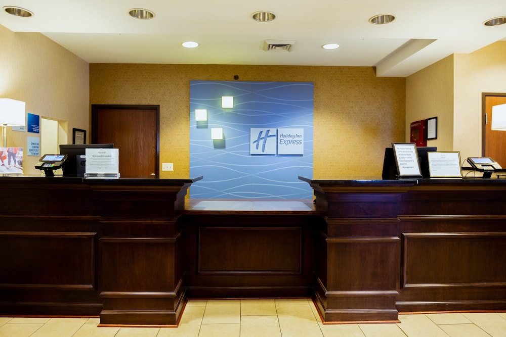 Holiday Inn Express Hotel & Suites Sidney by IHG - photo 20