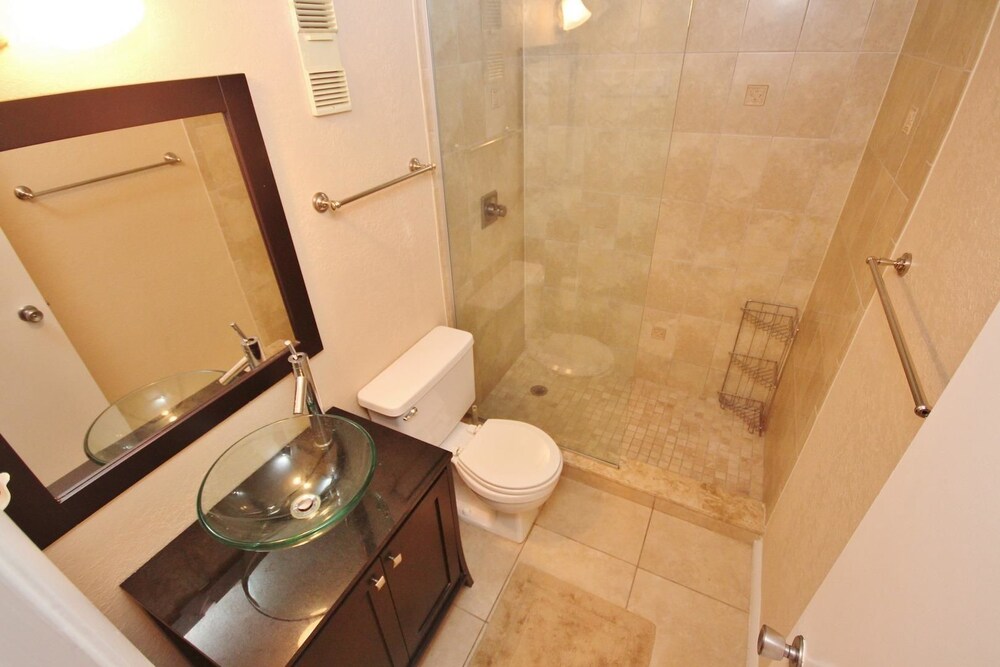 Ponce de Leon Towers 602 Apartment 2 - photo 23