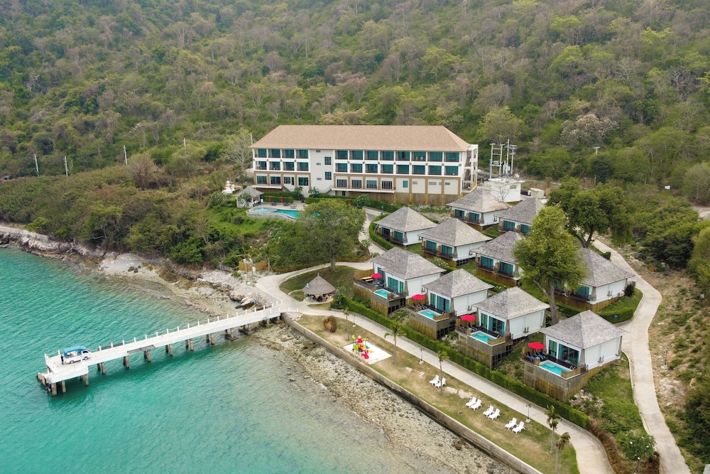 Novotel Koh Si Chang in Chon Buri, Thailand