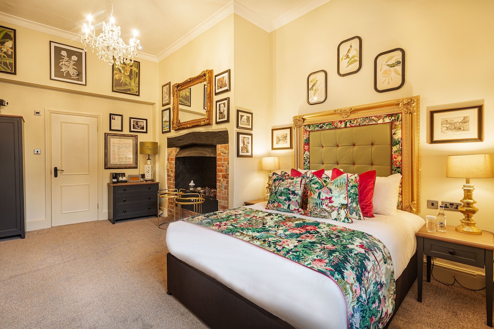 The George Hotel Amesbury Wiltshire The Coaching Inn Group — Amesbury — photo 3