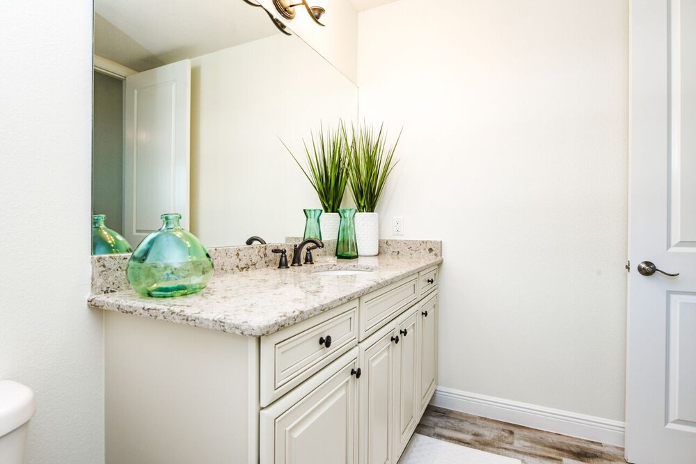 Changes in Latitude 403 - photo 21