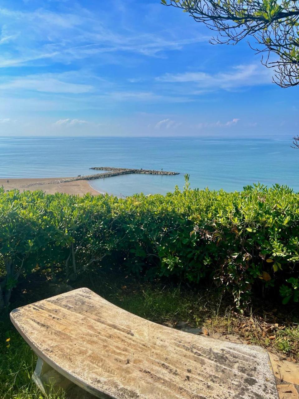 Wyndcliffe in Anzio, Italy