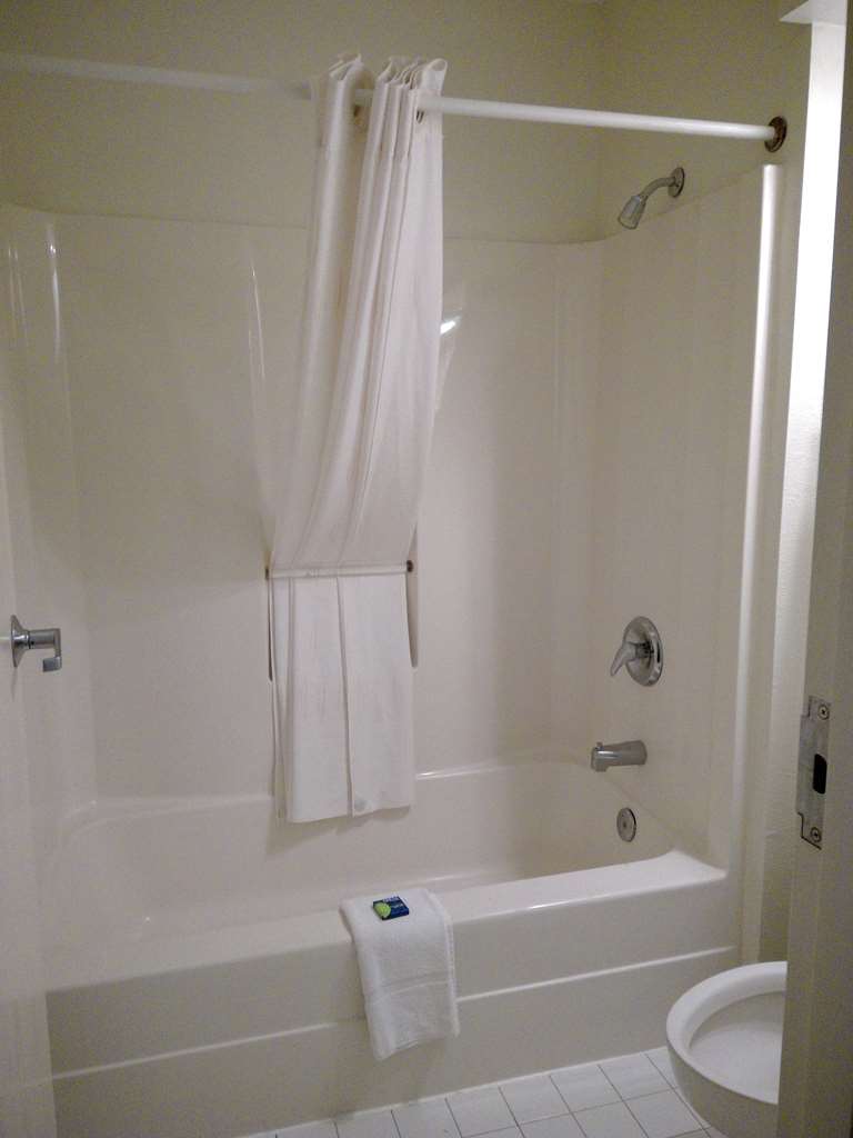 Americas Best Value Inn Kinston - photo 19