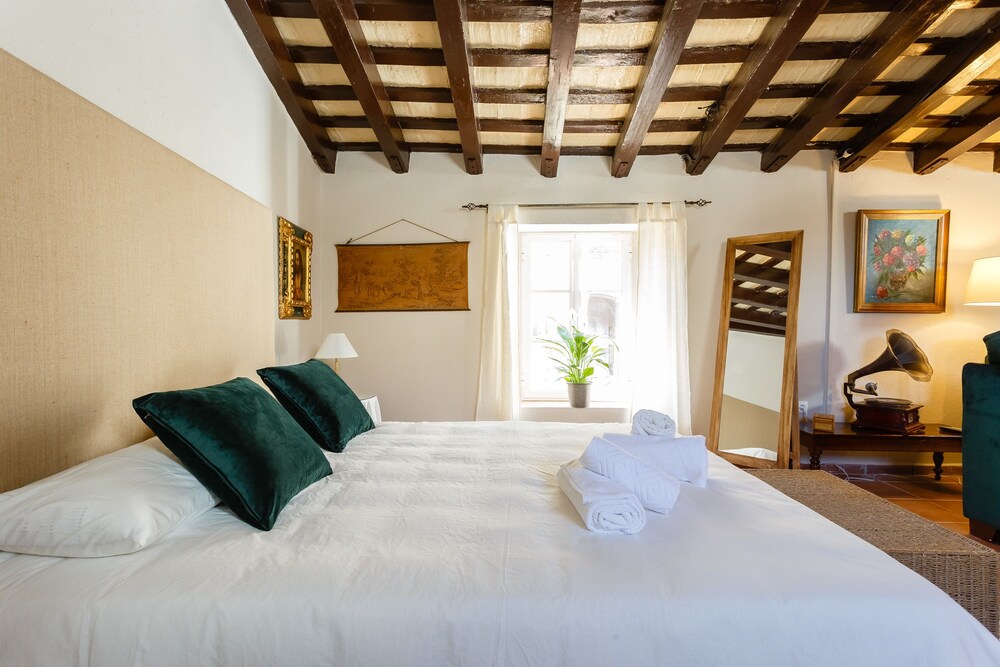 Loft Catedral Jerez — 4-Star Luxury Hotel in Jerez De La Frontera, Spain