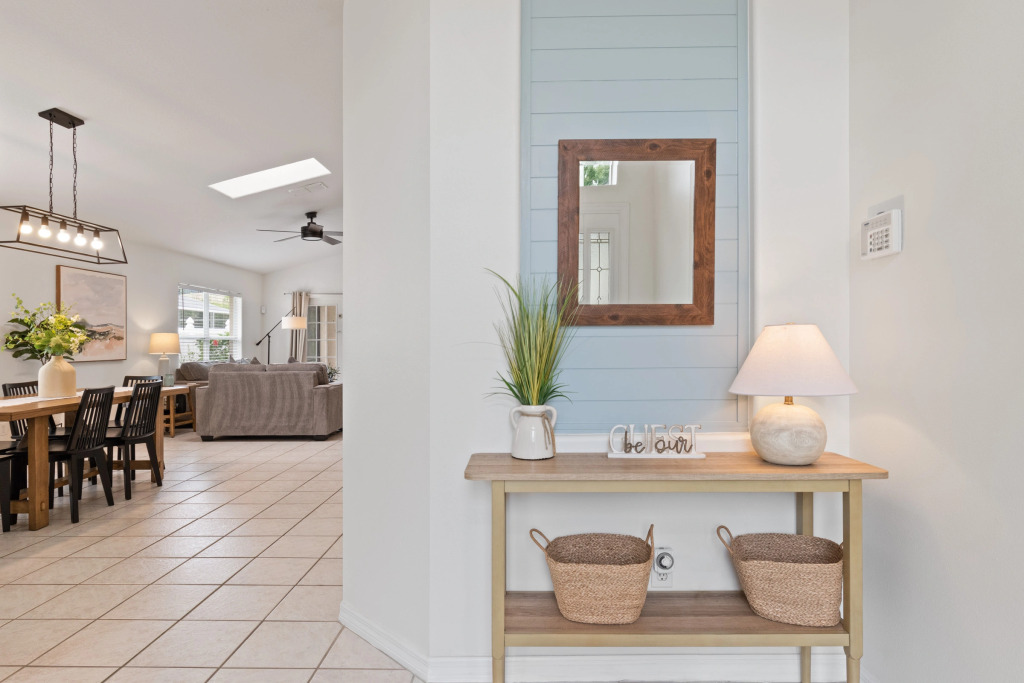 Indian Ridge Pool Home with Spa Newly Renovated — 4-Star Luxury Hotel in Orlando, United States