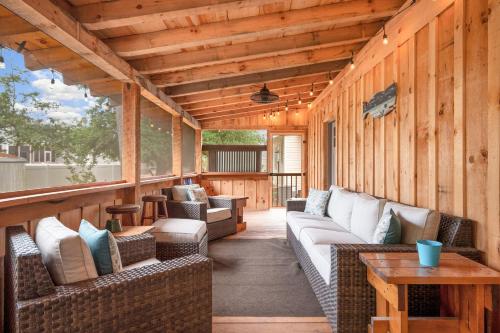 Mountains to Sea by Oak Island Accommodations - photo 41