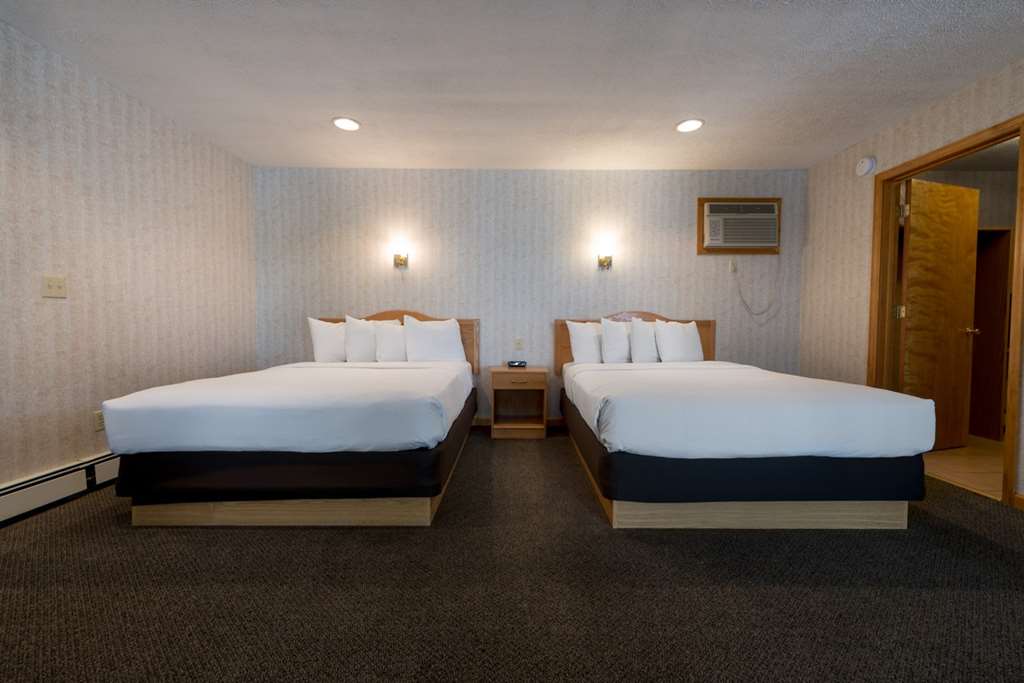 Adirondack Retreat Inn & Suites - photo 20
