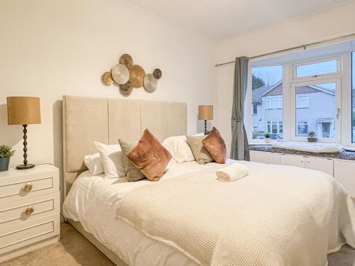 Attractive 3 Bedroom Apartment — 4-Star Luxury Hotel in Glasgow, United Kingdom