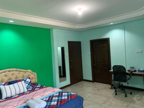 Myoldhouse — Lahad Datu — photo 4