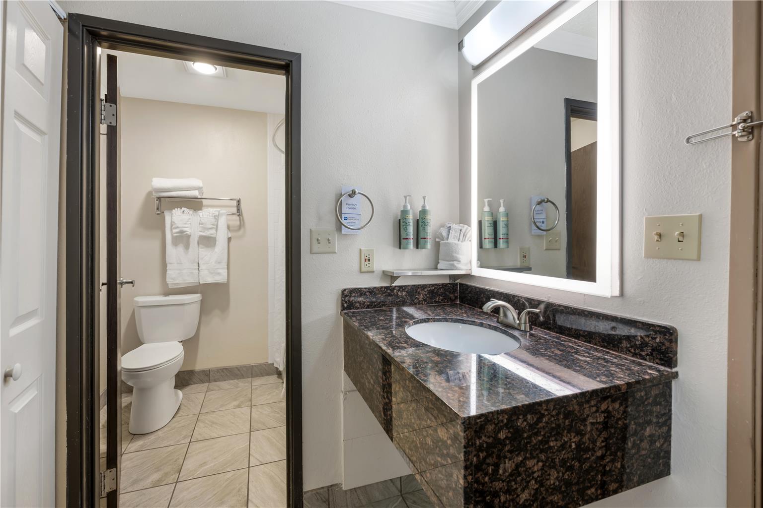 Best Western Airport Albuquerque InnSuites Hotel & Suites - photo 16