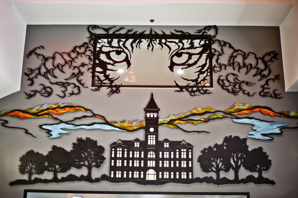 Inn @ Clemson - photo 3
