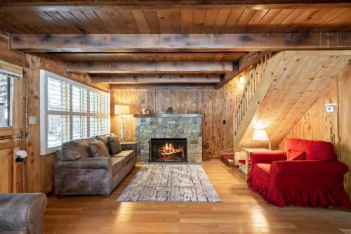 3BR Mountain Cabin Near Beach & Slopes — 4-Star Luxury Hotel in Homewood, United States