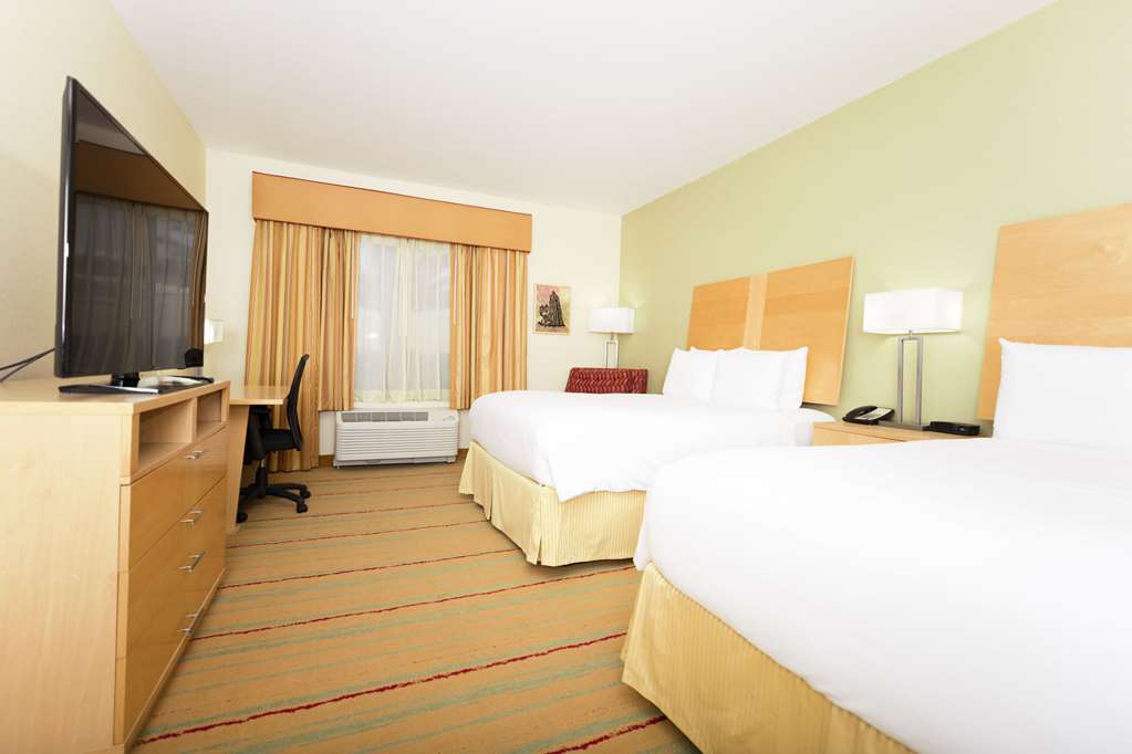 Radisson Hotel Yuma - photo 4