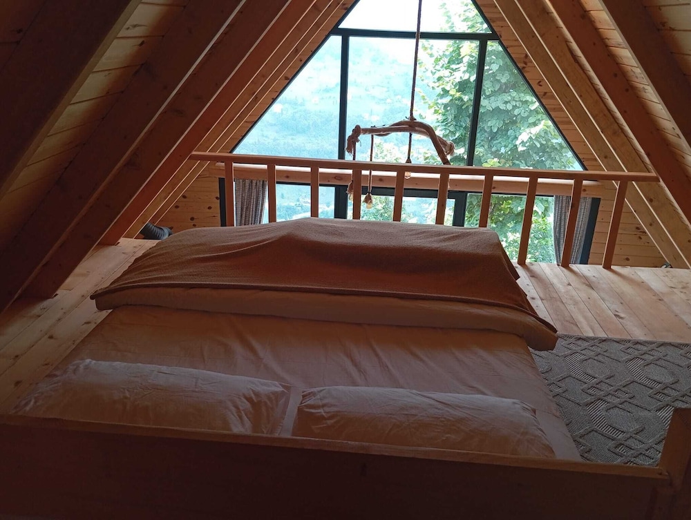 Ona Suit Bungalov — Camlihemsin — photo 3