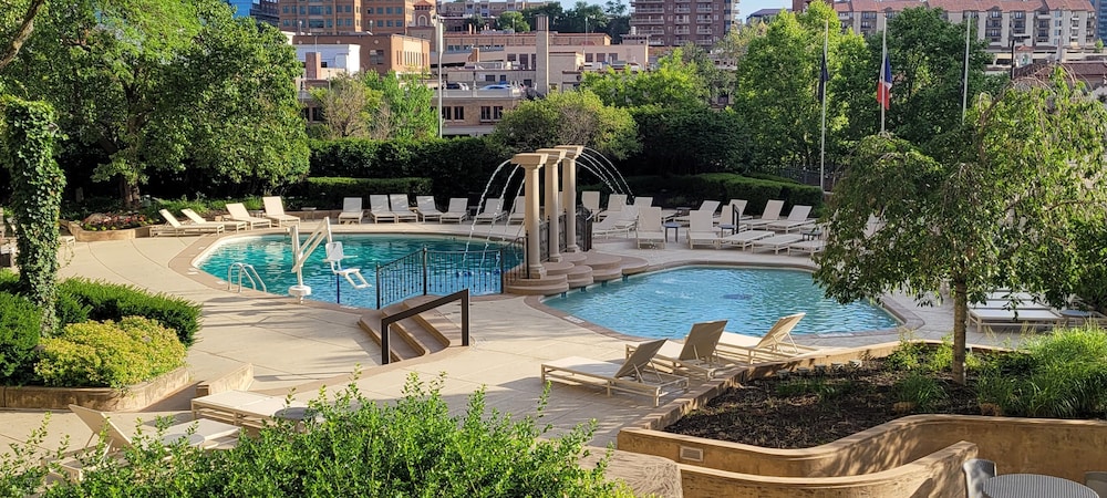 InterContinental Kansas City at The Plaza by IHG - photo 75