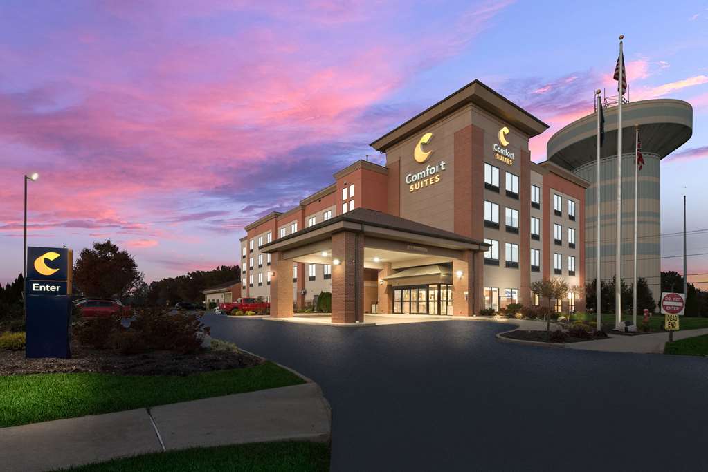 Comfort Suites Columbus East Broad in Columbus, United States