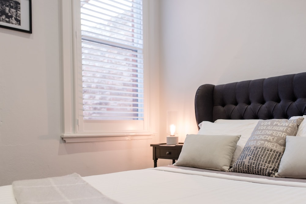 Bespoke On Main — 4-Star Luxury Hotel in Rutherglen, Australia