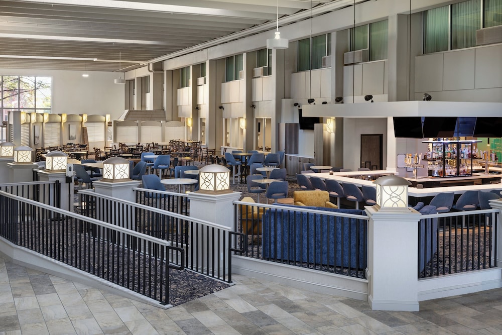 Holiday Inn Sioux Falls City Centre by IHG - photo 56
