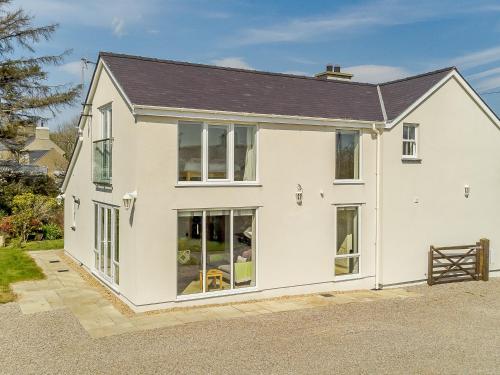 Bron Gors in Pwllheli, United Kingdom