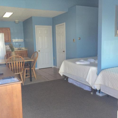 The New Oceanic Inn - photo 28