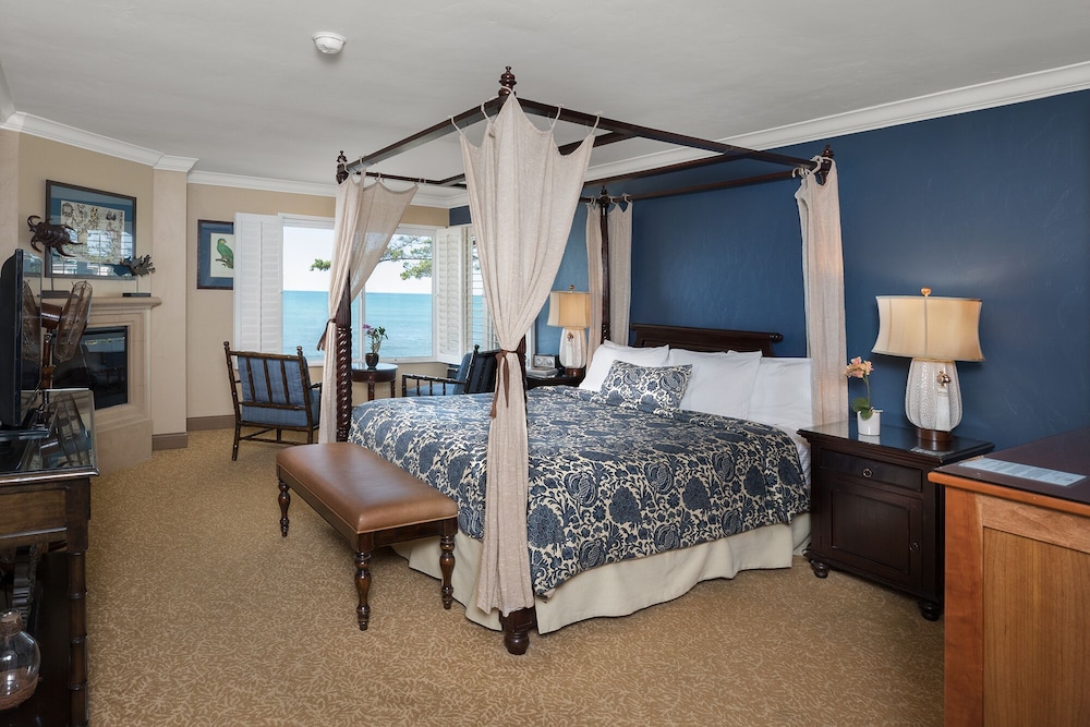 Blue Dolphin Inn - photo 14
