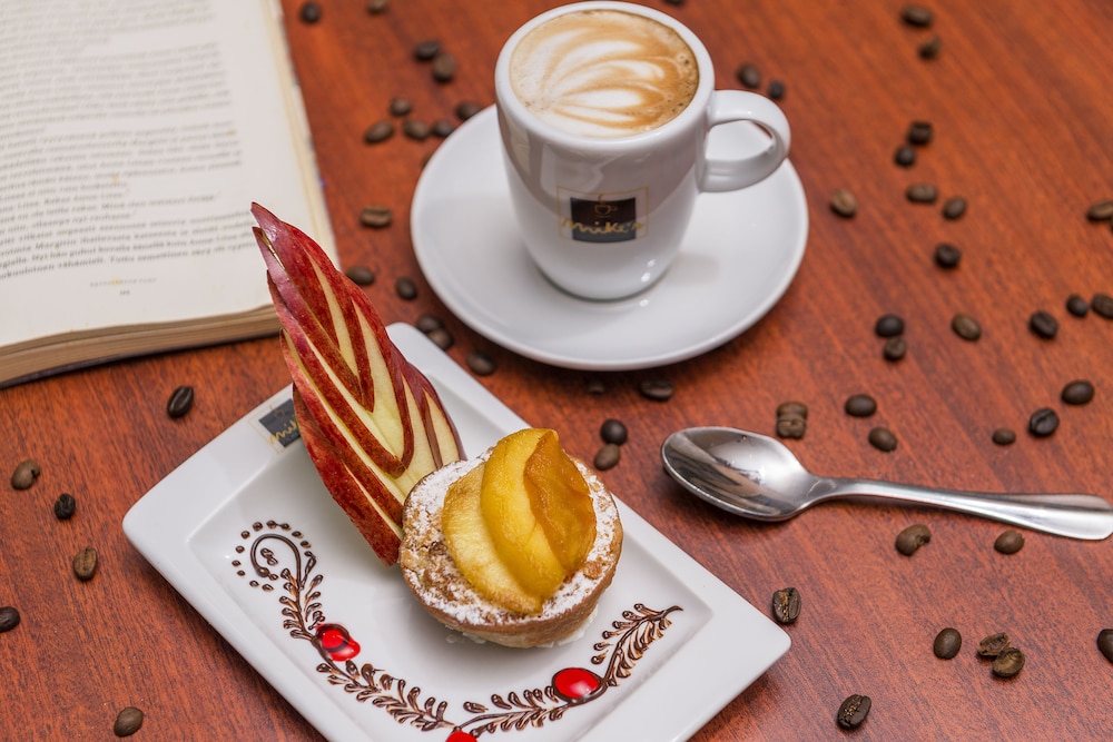 Coffee service