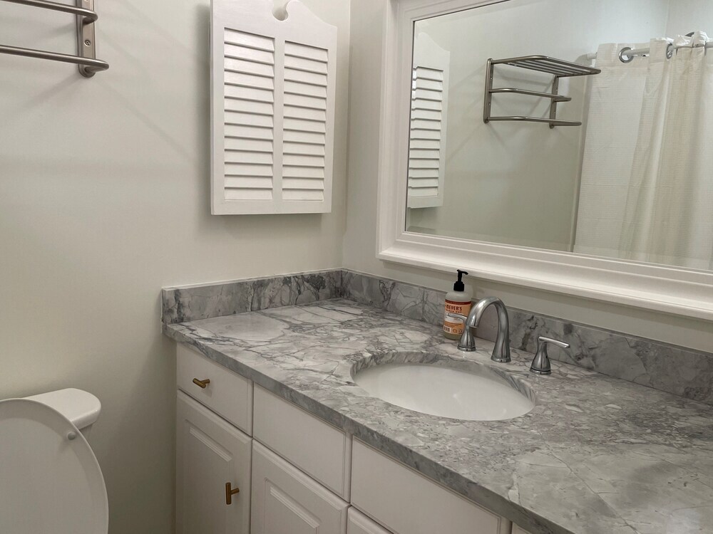 149 Harbourwood Villa at The Sea Pines Resort - photo 8