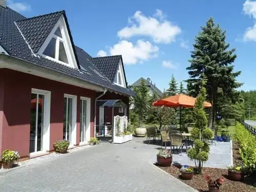 Hotel Garni Dorothea - carbon neutral hotel in Unknown City