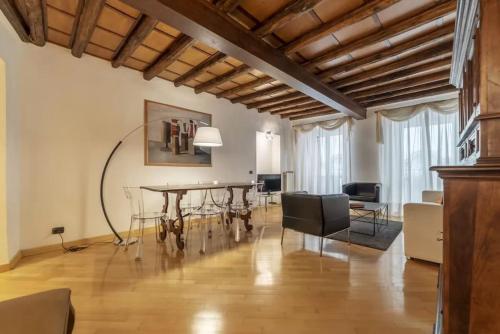 HC Live Roma Pantheon View — 4-Star Luxury Hotel in Rome, Italy