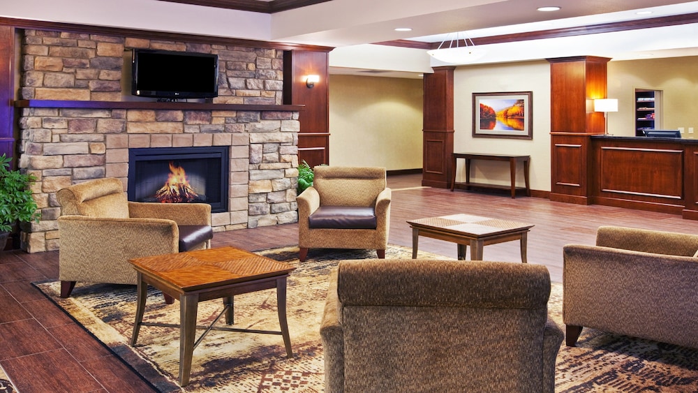 Holiday Inn Express and Suites Sioux Falls SW by IHG - photo 32