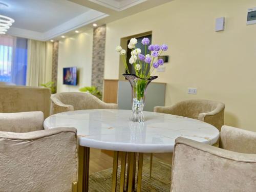 Luxury Elegant Furnished Apartment With Children Playing Ground Relaxing Rooftop With Amazing City Views Ample Parking Space And Proximity To Major Shopping Malls