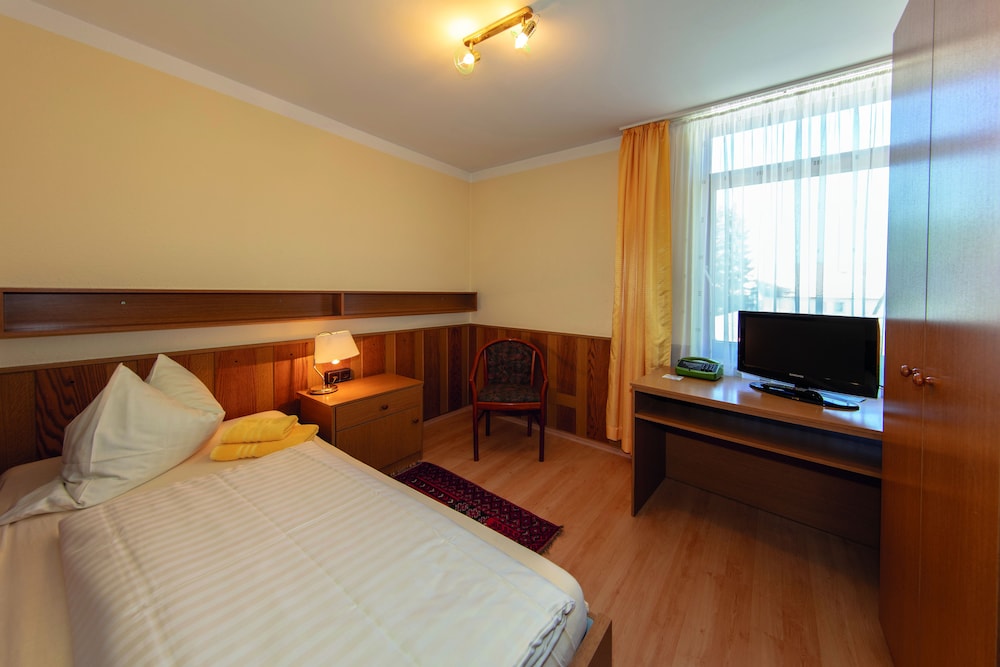 Hotel Grüner Sand — Bad Salzuflen — photo 5