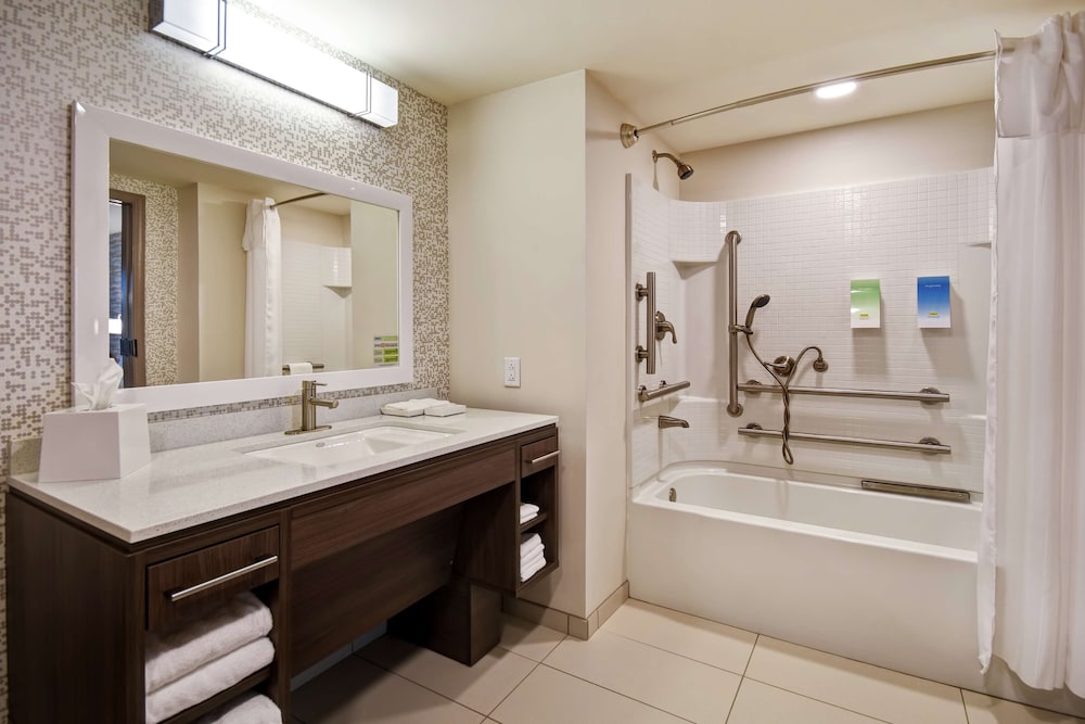 Home2 Suites by Hilton Lagrange - photo 26