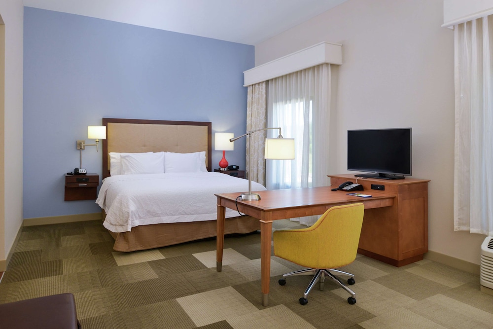 Hampton Inn & Suites by Hilton Lonoke - photo 8