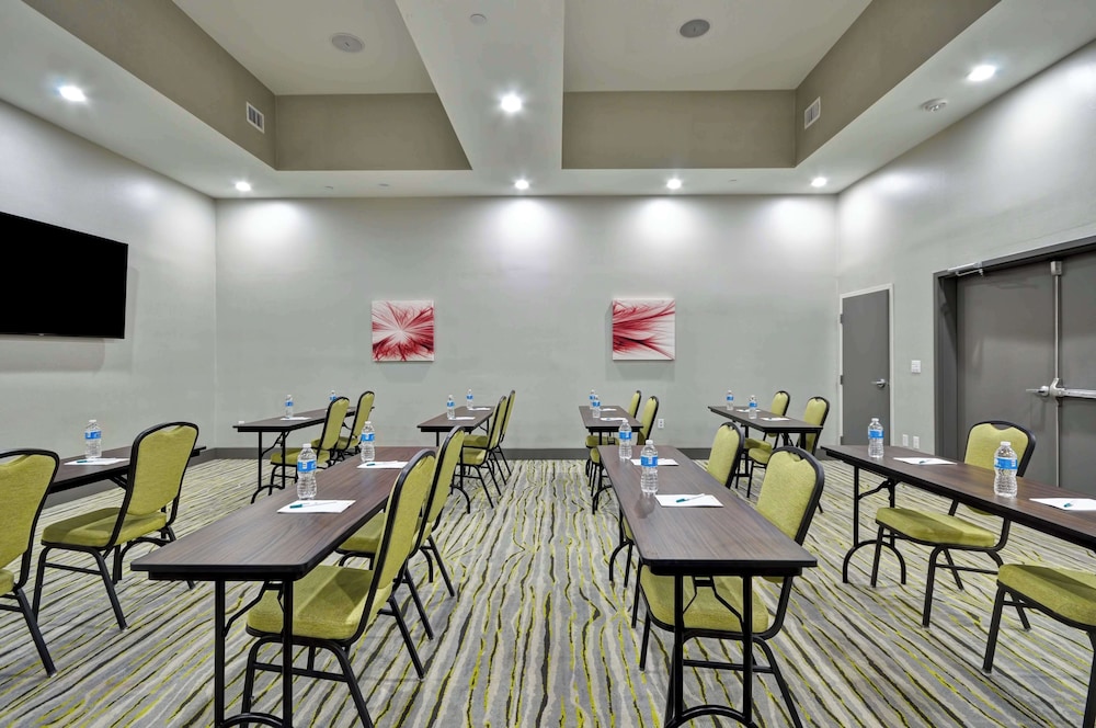Homewood Suites by Hilton Tyler - photo 34
