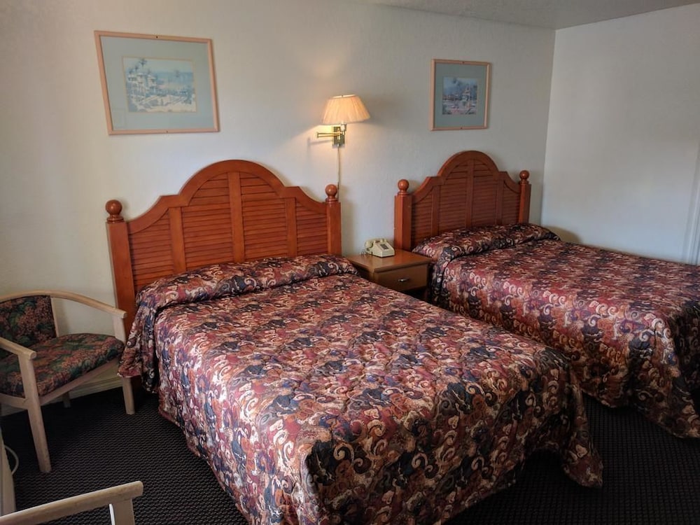 Desoto Motel - photo 12